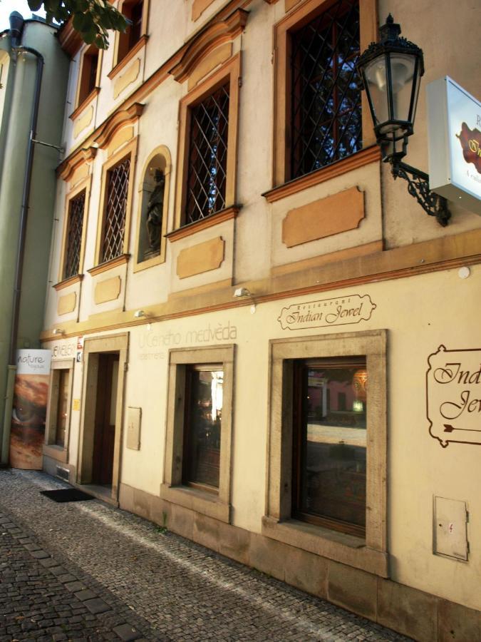 U Cerneho Medveda- At The Black Bear Apartamento Praga Exterior foto