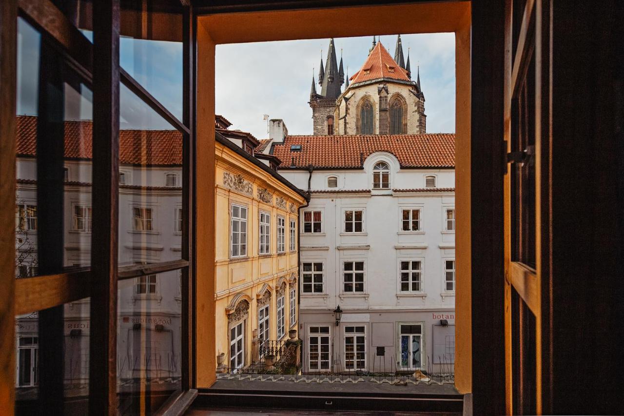 U Cerneho Medveda- At The Black Bear Apartamento Praga Exterior foto