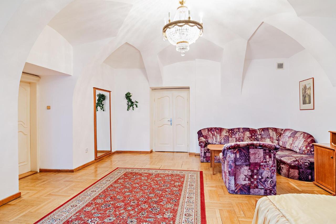 U Cerneho Medveda- At The Black Bear Apartamento Praga Exterior foto