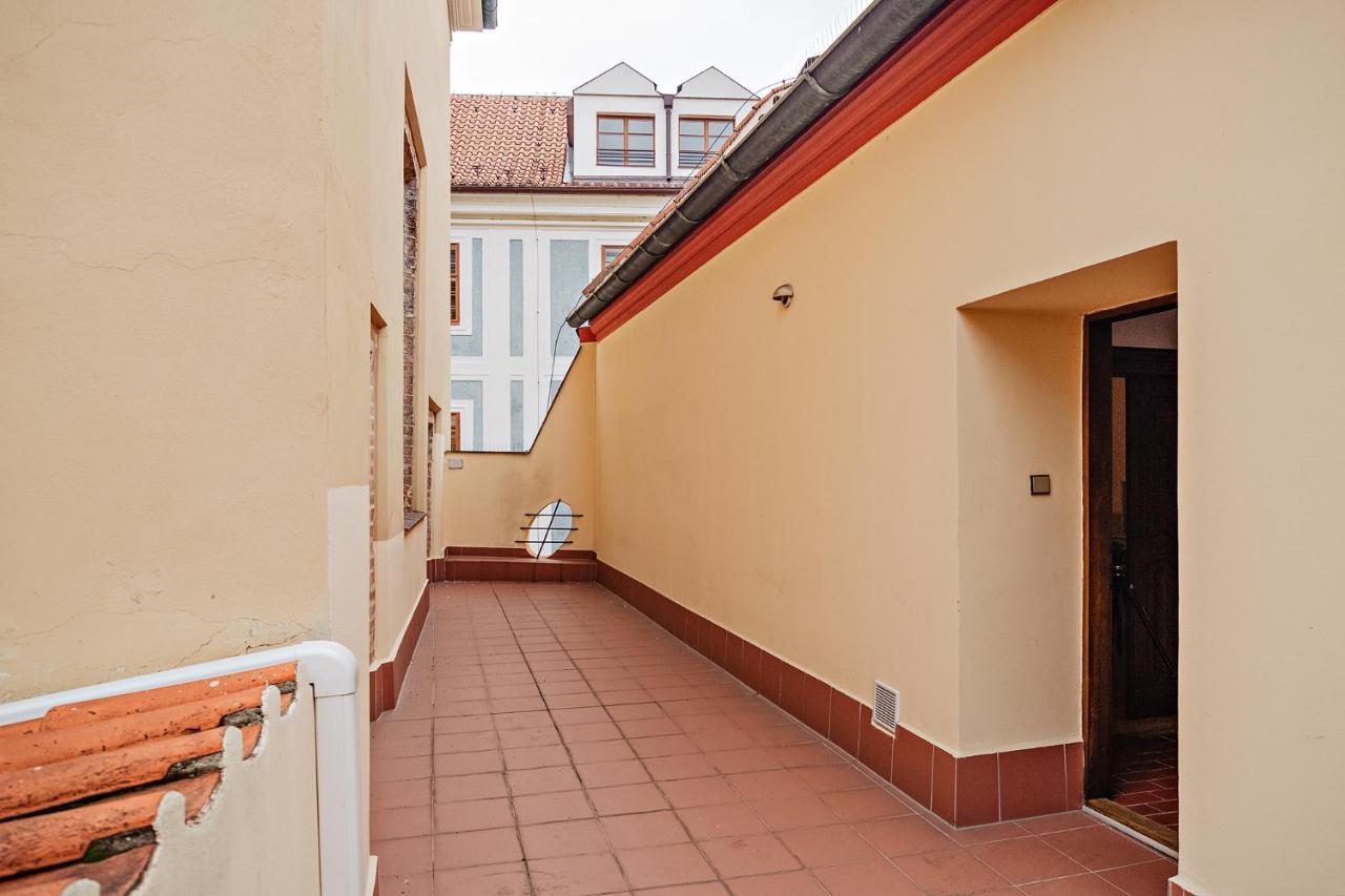 U Cerneho Medveda- At The Black Bear Apartamento Praga Exterior foto